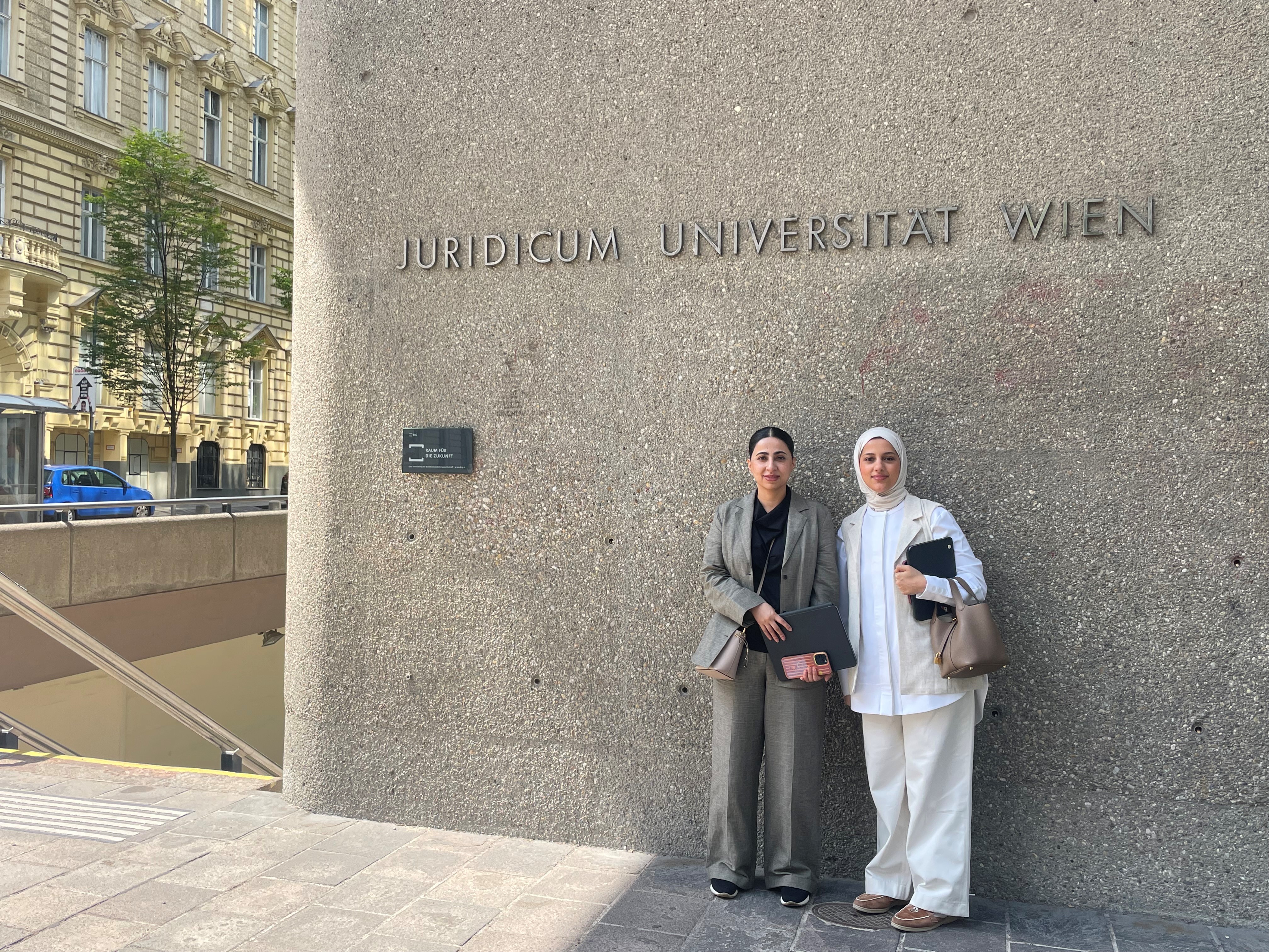 Law students at the CDRC Vienna Mediation Competition