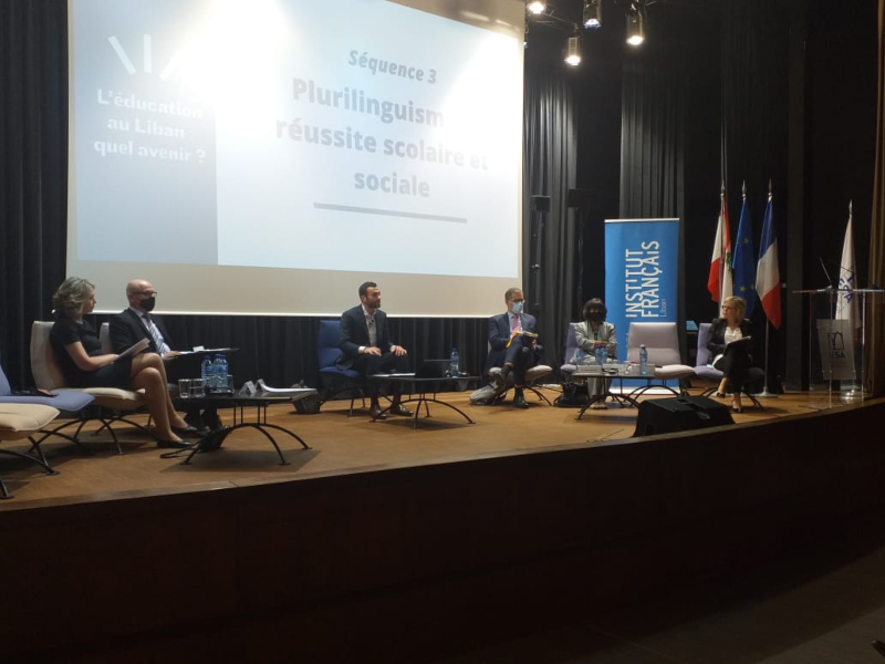 Pr. Patricia Rached, Doyenne de la Fsedu, participe à la table ronde : " L'éducation au Liban : quel avenir? "
