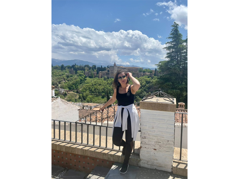 Bourse Erasmus+ pour un séjour d'études à l’Université de Grenade (Espagne) pour Pamela Nassour, doctorante IESAV