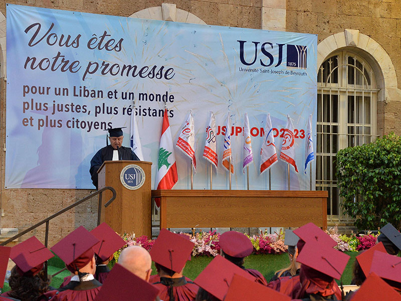 Cérémonie de remise des diplômes aux étudiants de la FM, l’ESF, l’IPHY, l’ISSP, l’IE, l’ISO et l’IPM