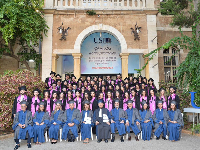 Cérémonie de remise des diplômes aux étudiants de la FMD, la FP, la FSI et l'ETLAM