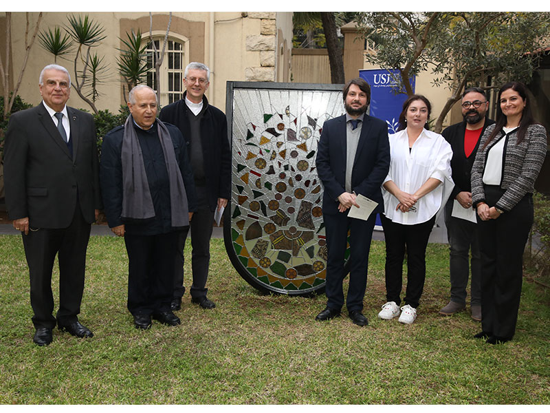 Vitrail-mémorial en hommage aux victimes du 4 août 2020