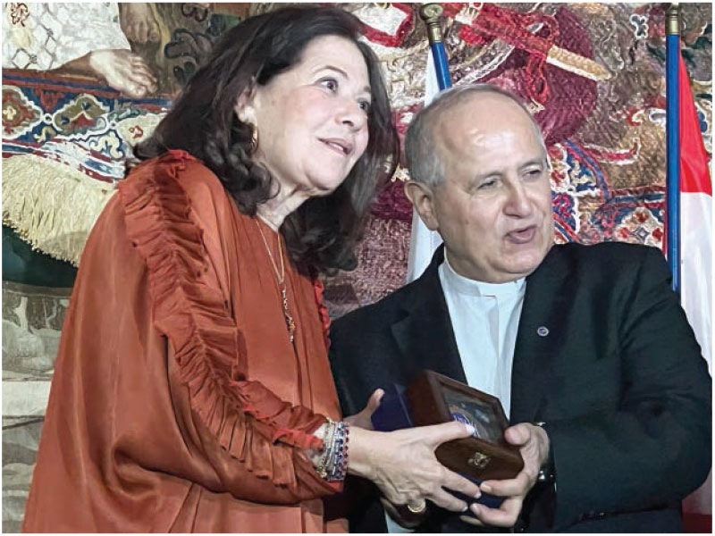 Un dîner parisien réussi pour soutenir la jeunesse étudiante de l’USJ