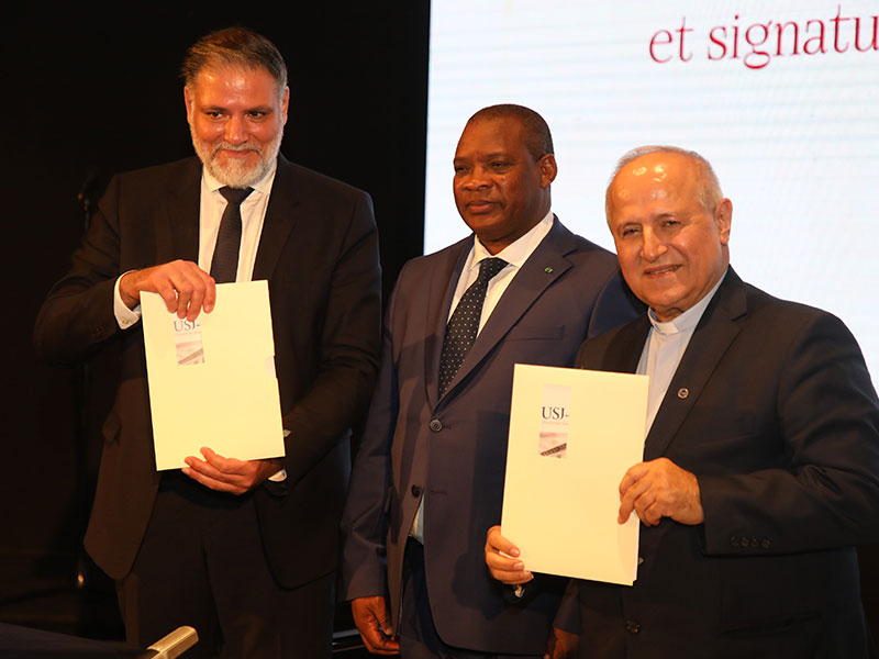 Signature du Pacte de coopération entre l'USJ pour la création de l’USJ-CI