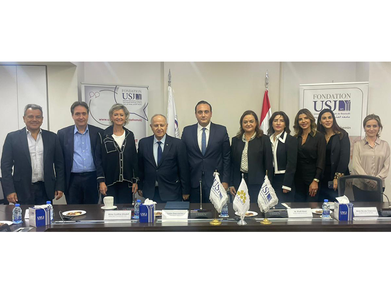 Signature du protocole d’entente du Fonds de bourses de souscription «Bourse d’Excellence Masri» 