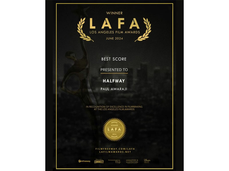 Paul Awaraji, ancien IESAV, remporte le prix de la MEILLEURE COMPOSITION aux Los Angeles Film Awards