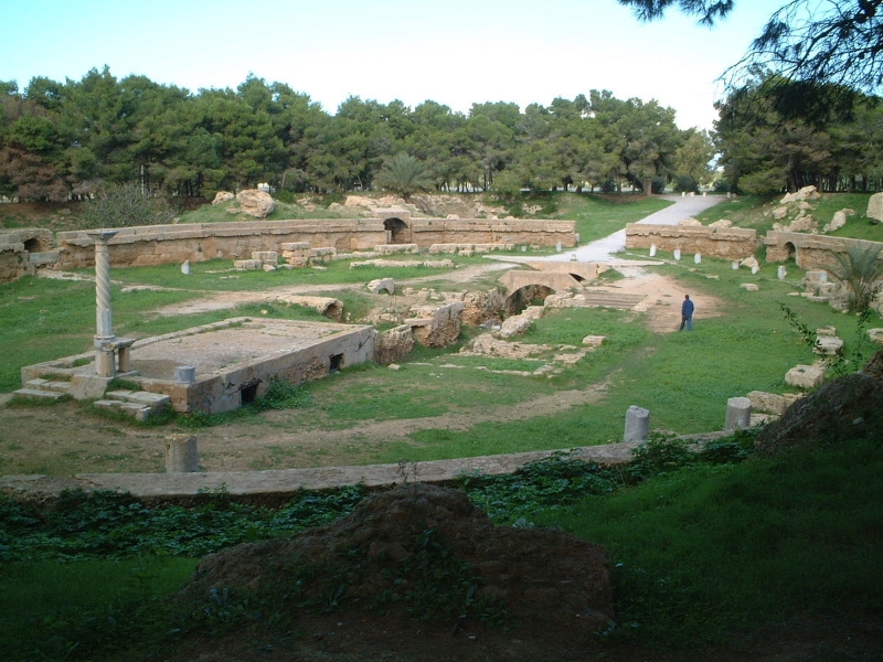 Carthage : L'Amphithéâtre - Études Récentes
