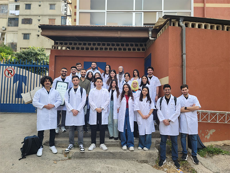 Cellule O7 Médecine « En tout aimer et servir », telle est la devise des pères jésuites.