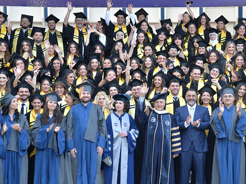 Hommage à l’excellence et à l’engagement pour les diplômés des humanités, des sciences sociales, éducatives et religieuses