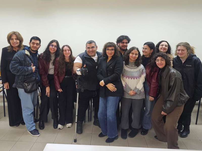 Penser l’action humanitaire et politique : rencontre avec l’activiste Michael Haddad
