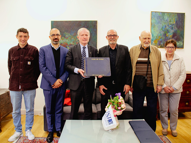 La Bibliothèque Orientale de l’USJ reçoit un fonds photographique inédit d’Arthur Bossler consacré au Liban et à la Syrie des années 1928-1932