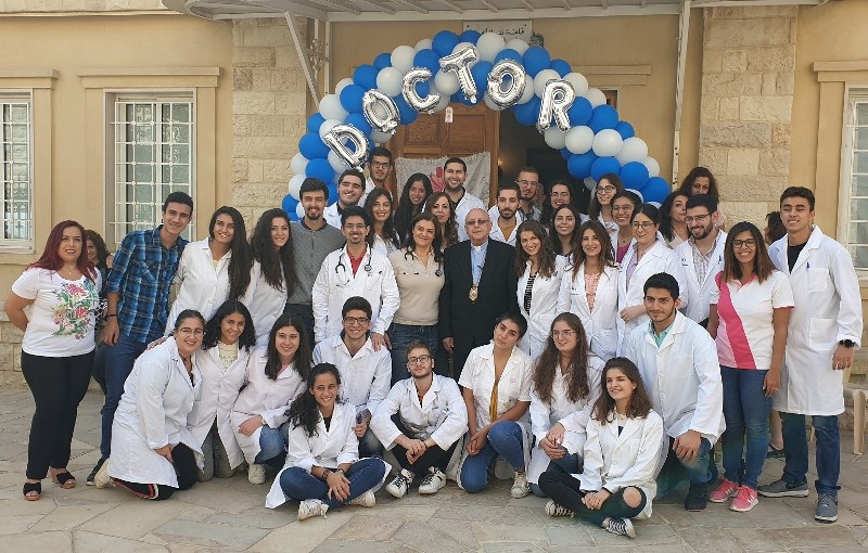 يوم طبّي في زحلة بمشاركة  كليّة الطبّ في جامعة القدّيس يوسف ومستشفى 