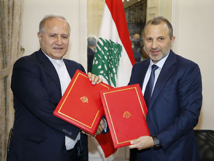 Signature d’un mémorandum sur la promotion de la diplomatie économique