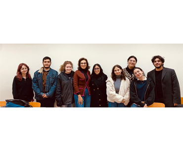 Penser l’action humanitaire et politique : rencontre avec Dina Najjar, Cheffe du Bureau et des Programmes de Caritas Suisse au Liban