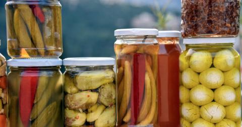 The Zero Food Waste Wisdom of the Lebanese Mouneh